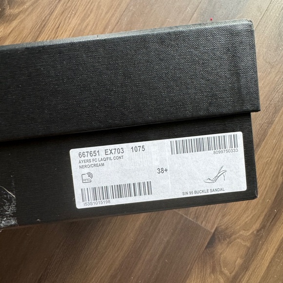 Saint Laurent Strappy Heels - Picture 7 of 7